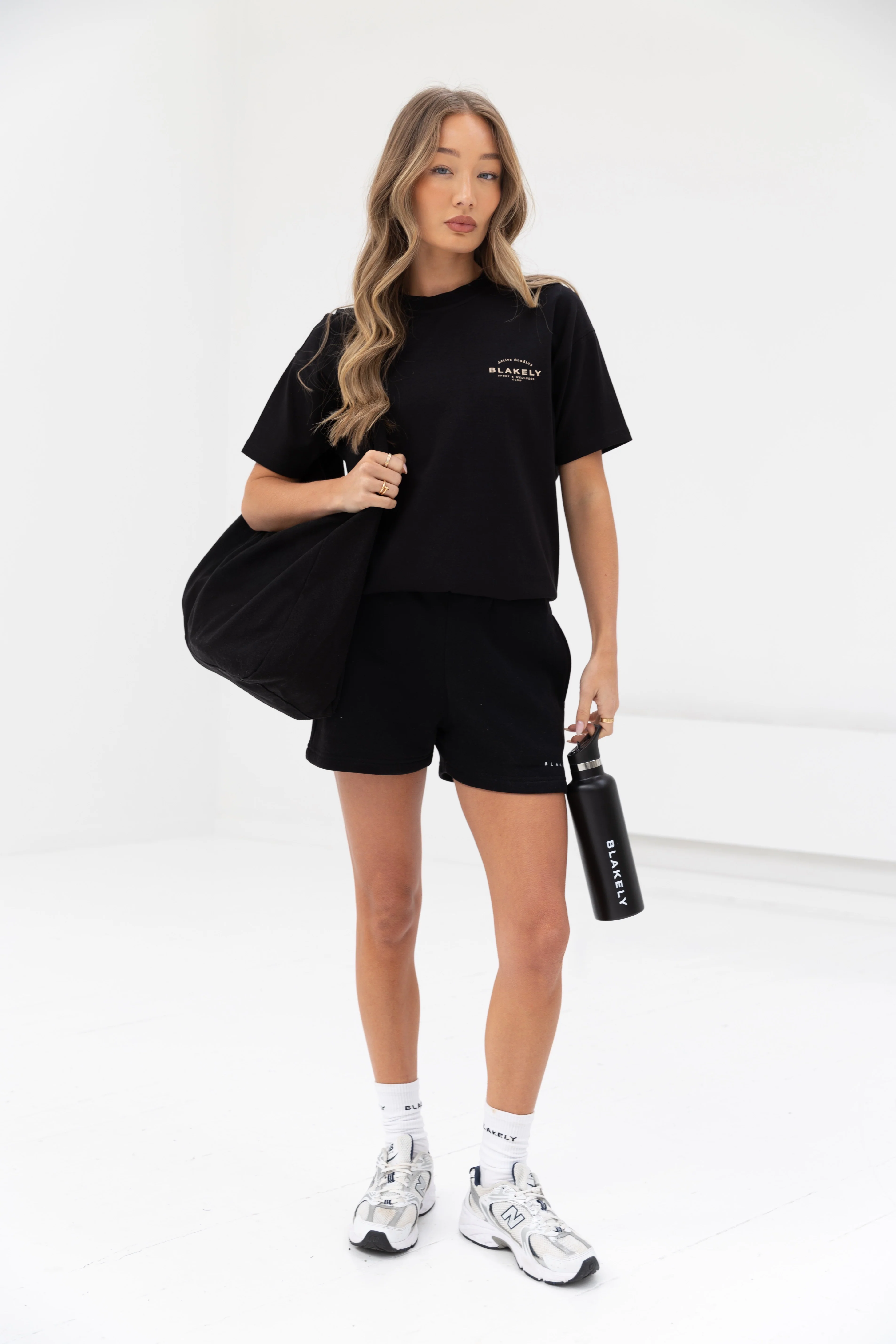 Curved Active Studios T-Shirt & Jogger Shorts Set - Black & Tan - E-Cigarette Wholesale