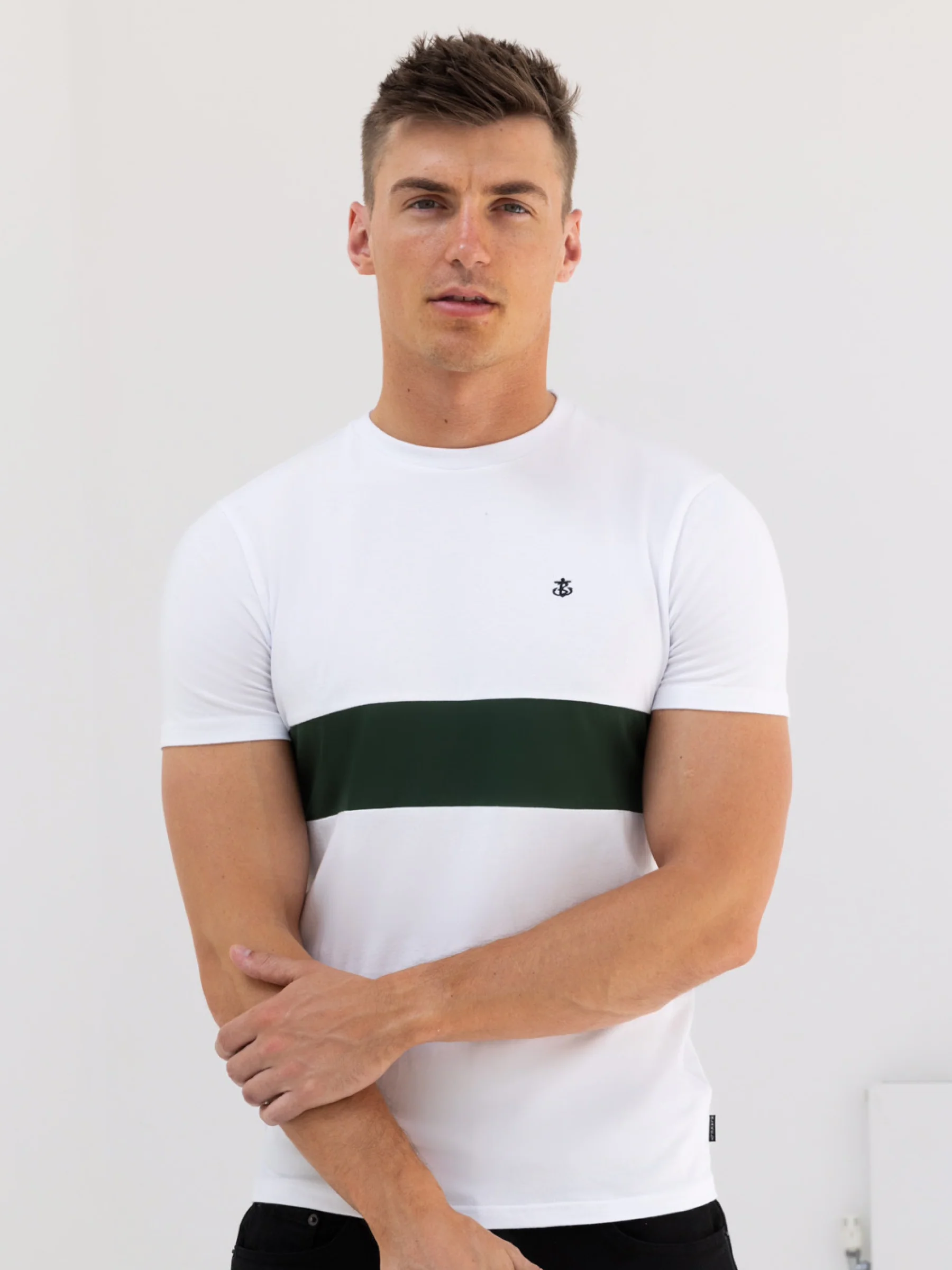 Iowa T-Shirt - White & Green - E-Cigarette Wholesale