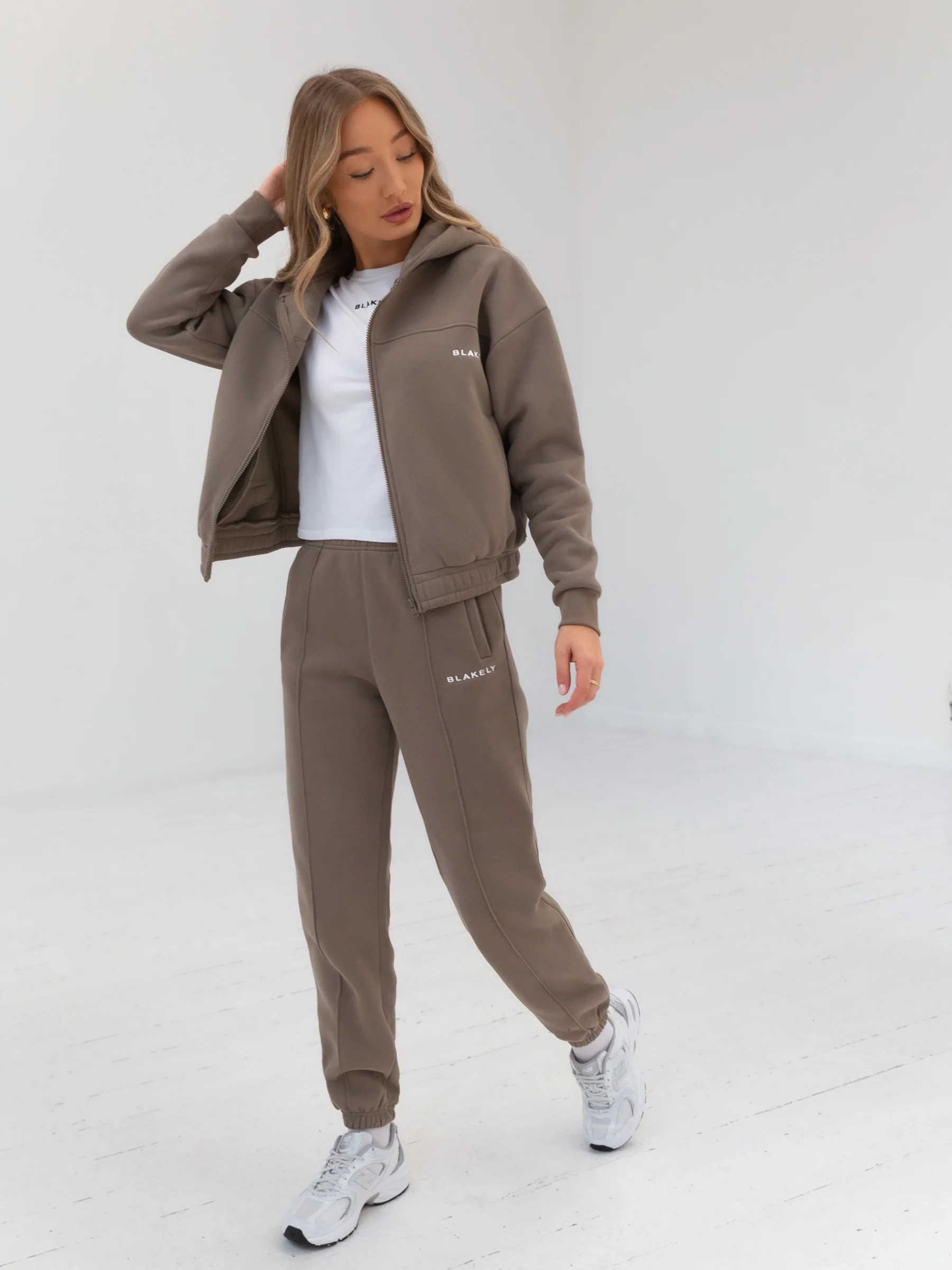 Everyday Sweatpants - Brown - E-Cigarette Wholesale