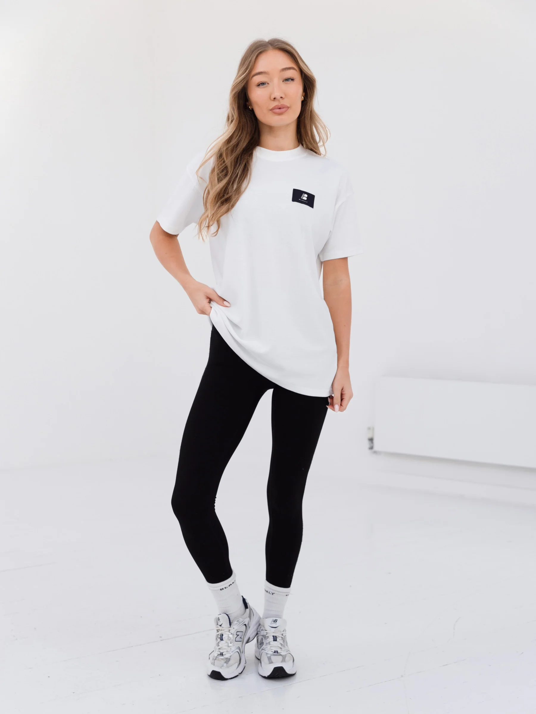 Apex Label Oversized T-Shirt - White - E-Cigarette Wholesale