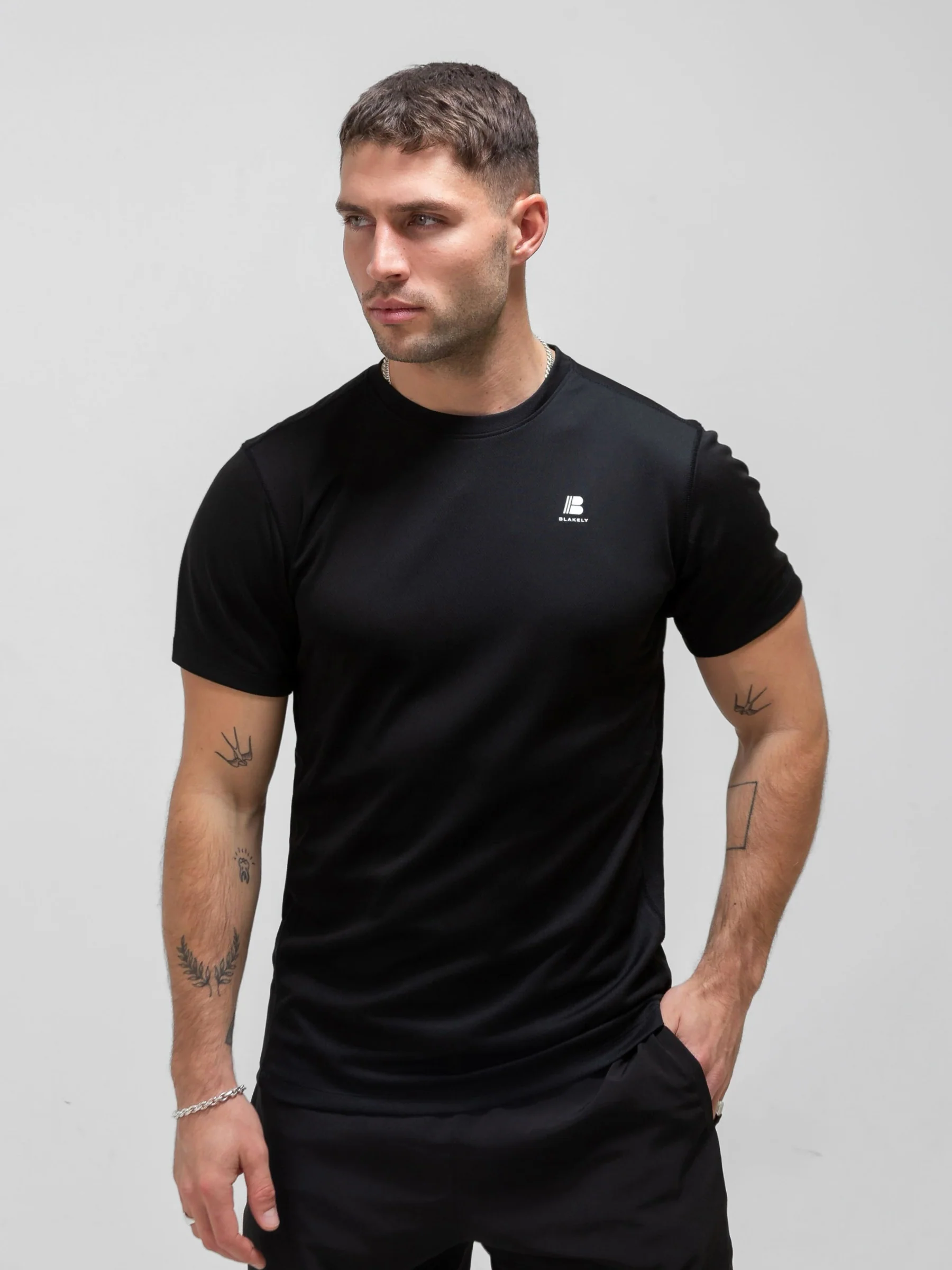 Apex Tech T-Shirt - Black - E-Cigarette Wholesale
