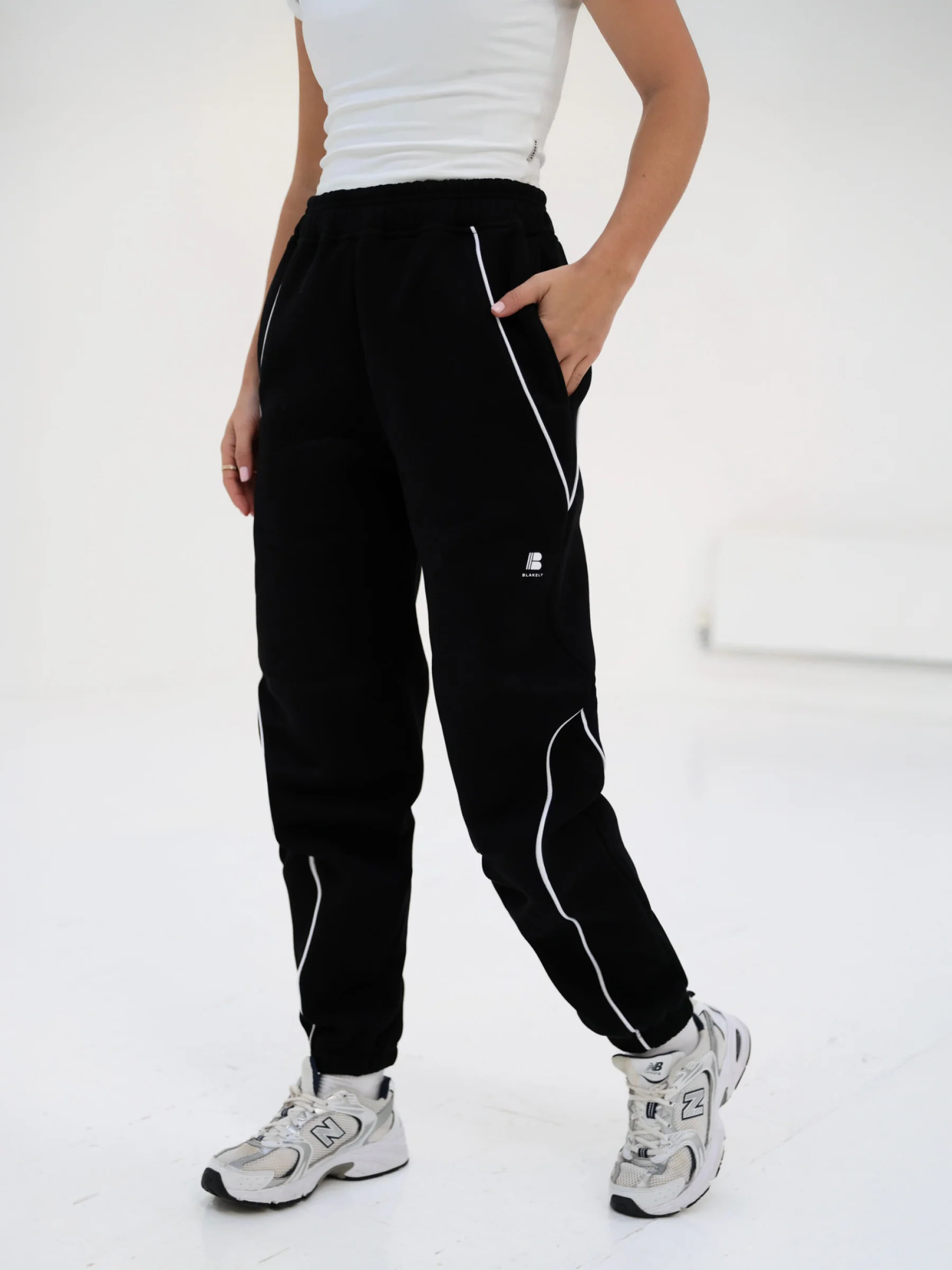 Seam Sweatpants - Black - E-Cigarette Wholesale