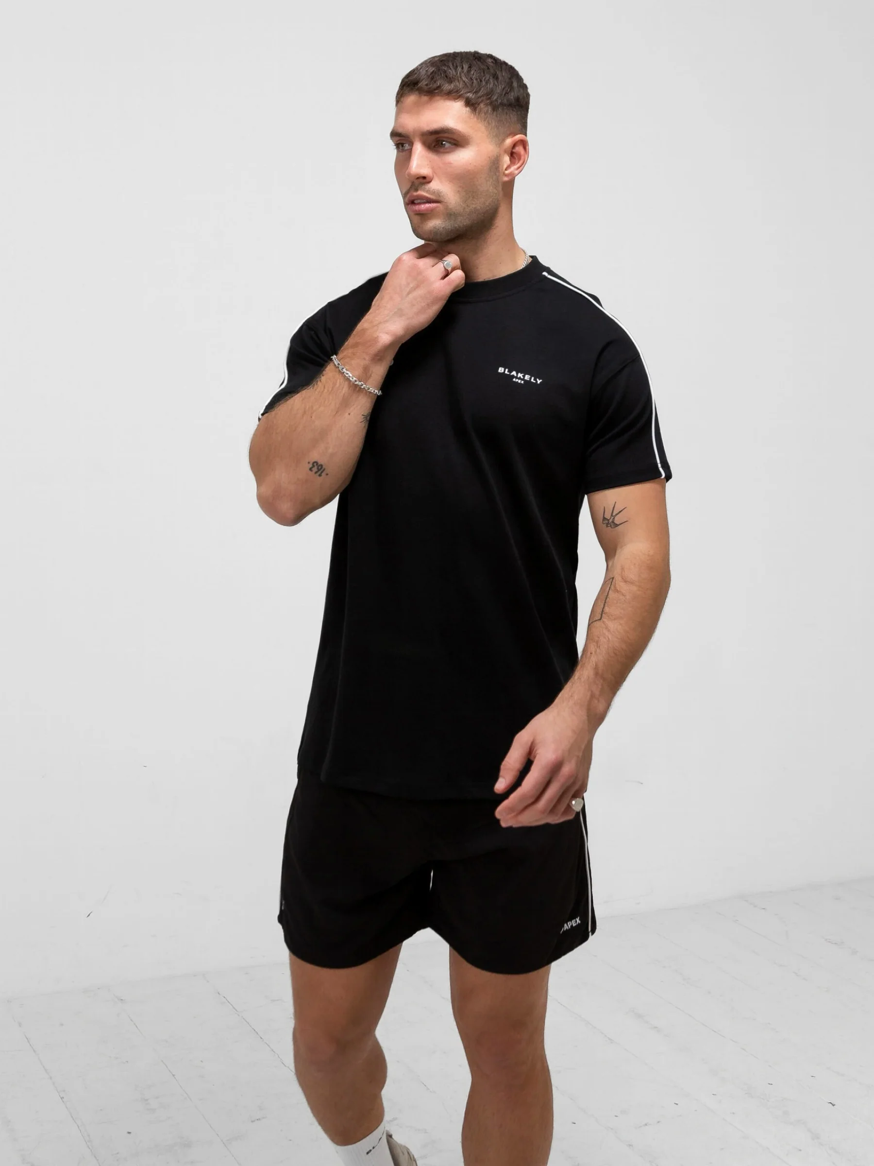 Apex Pro Relaxed T-Shirt - Black - E-Cigarette Wholesale