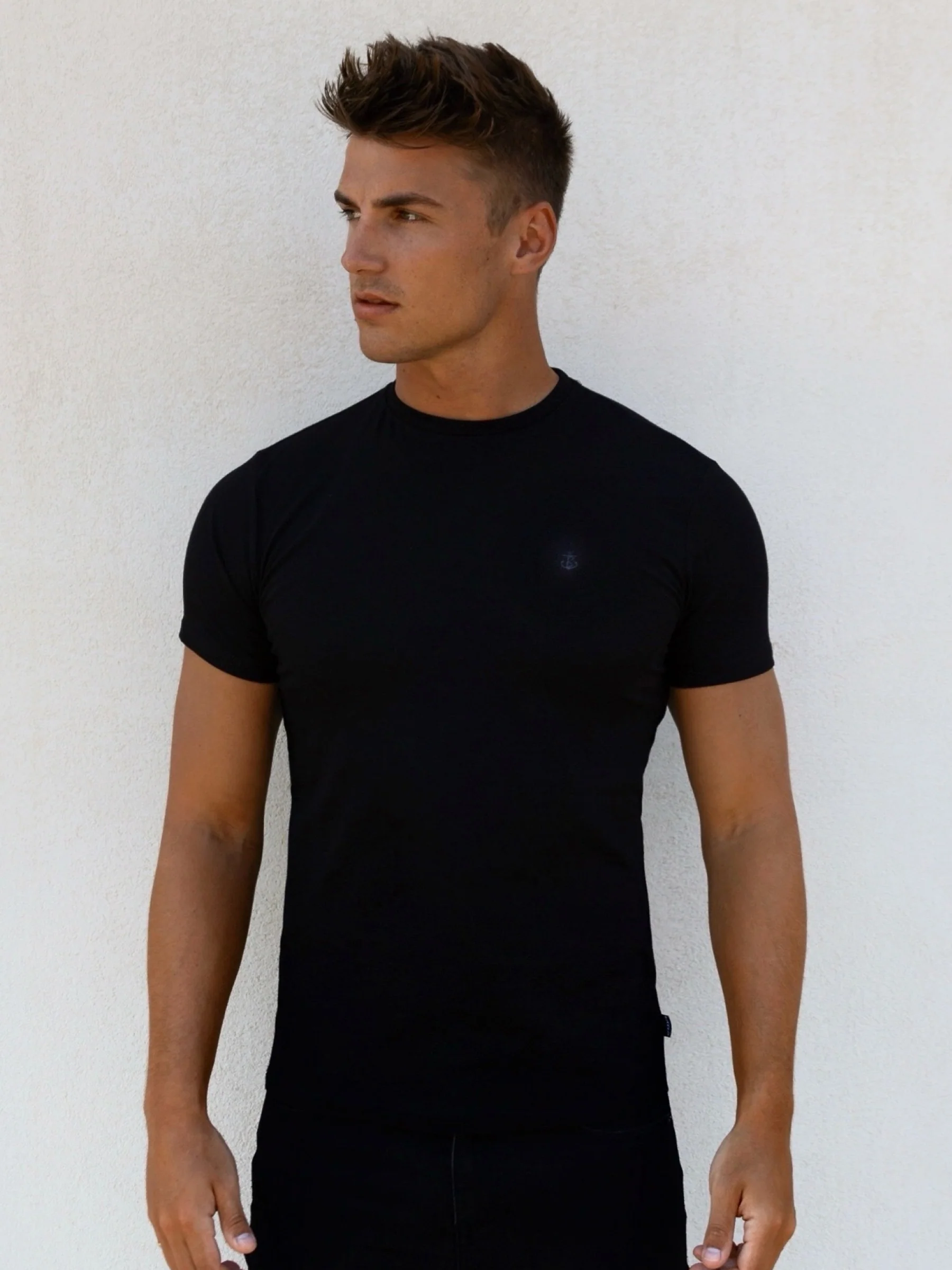 Milo T-Shirt - Black - E-Cigarette Wholesale