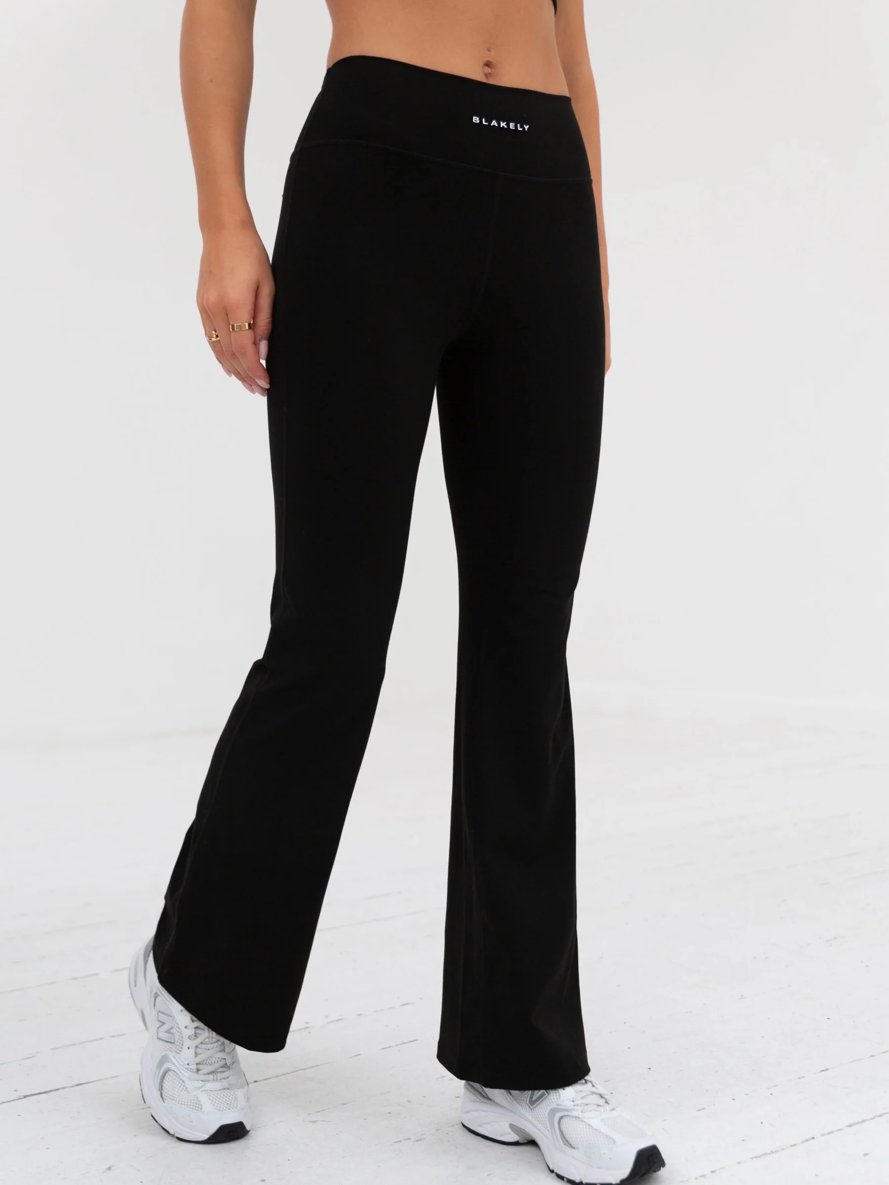 Soft Sculpt Wide Leg Leggings - Black - E-Cigarette Wholesale