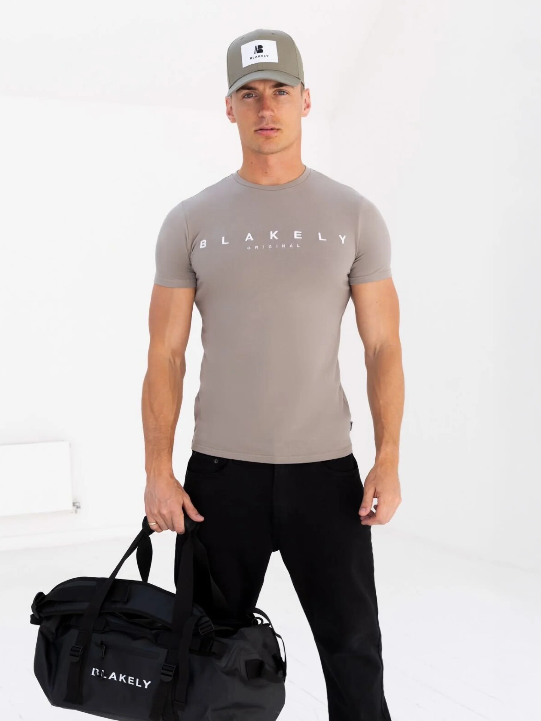 Oskar T-Shirt - Beige - E-Cigarette Wholesale