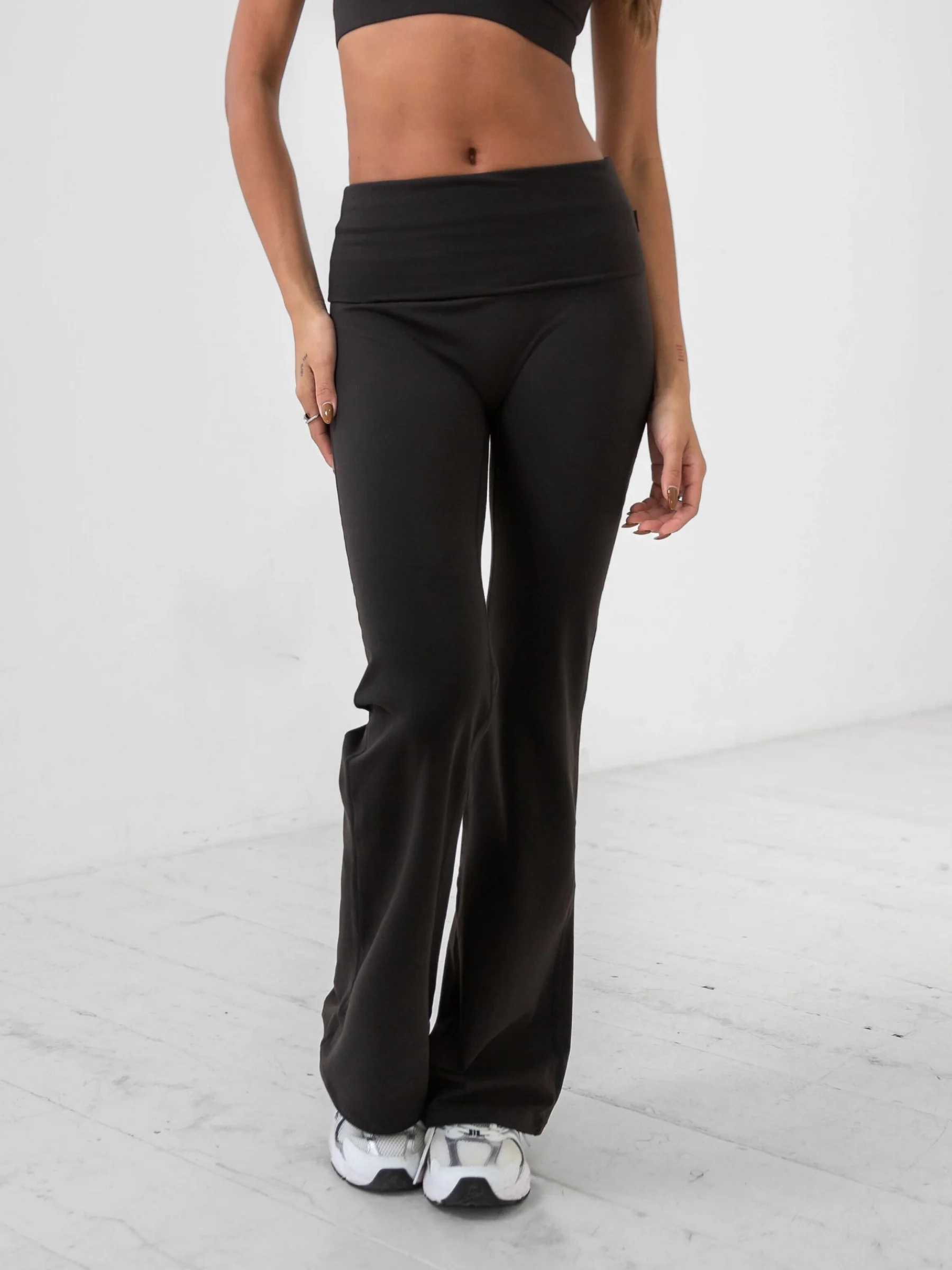 Reform Yoga Pants - Black - E-Cigarette Wholesale