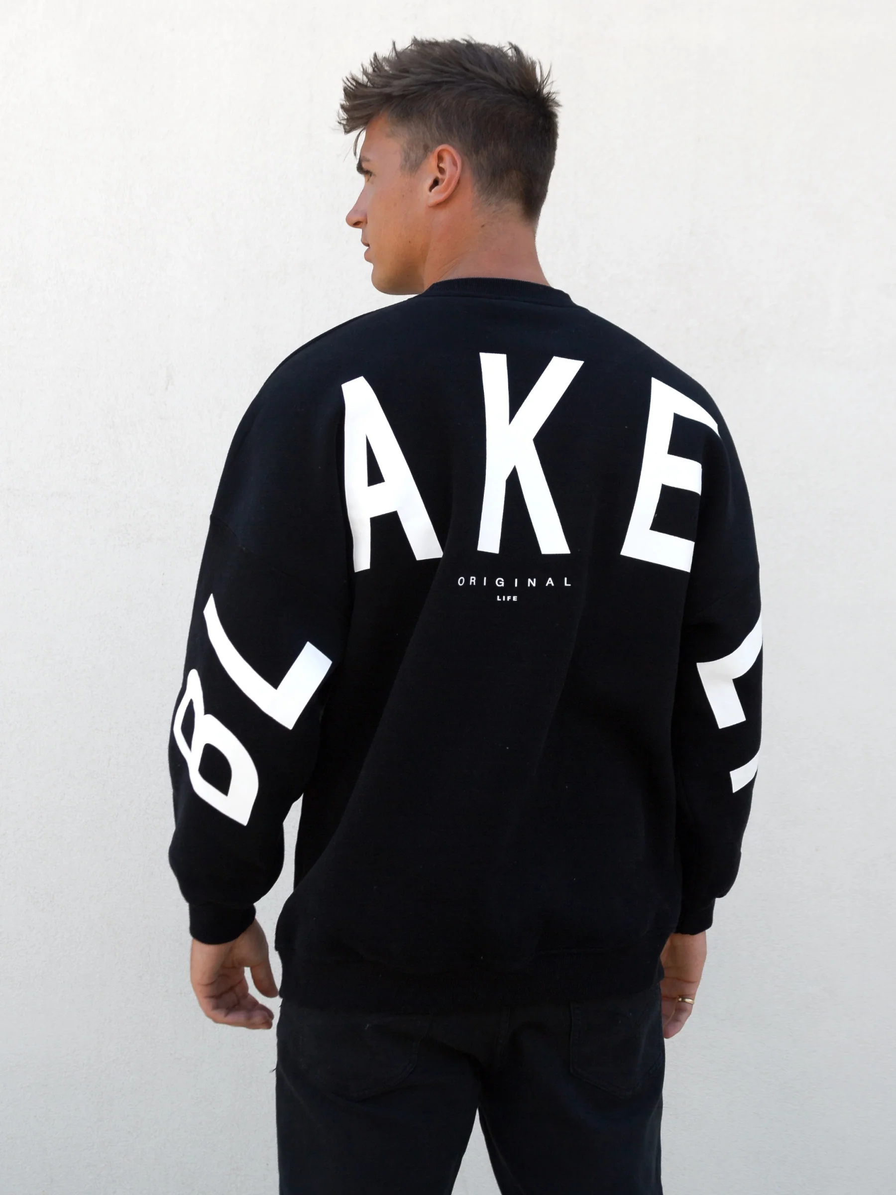 Idris Oversized Jumper - Black - E-Cigarette Wholesale