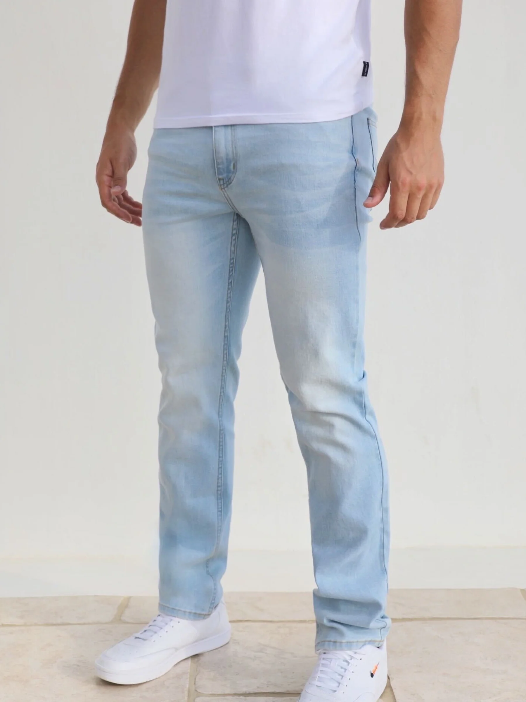 Vol.10 Slim Jeans - Light Blue - E-Cigarette Wholesale