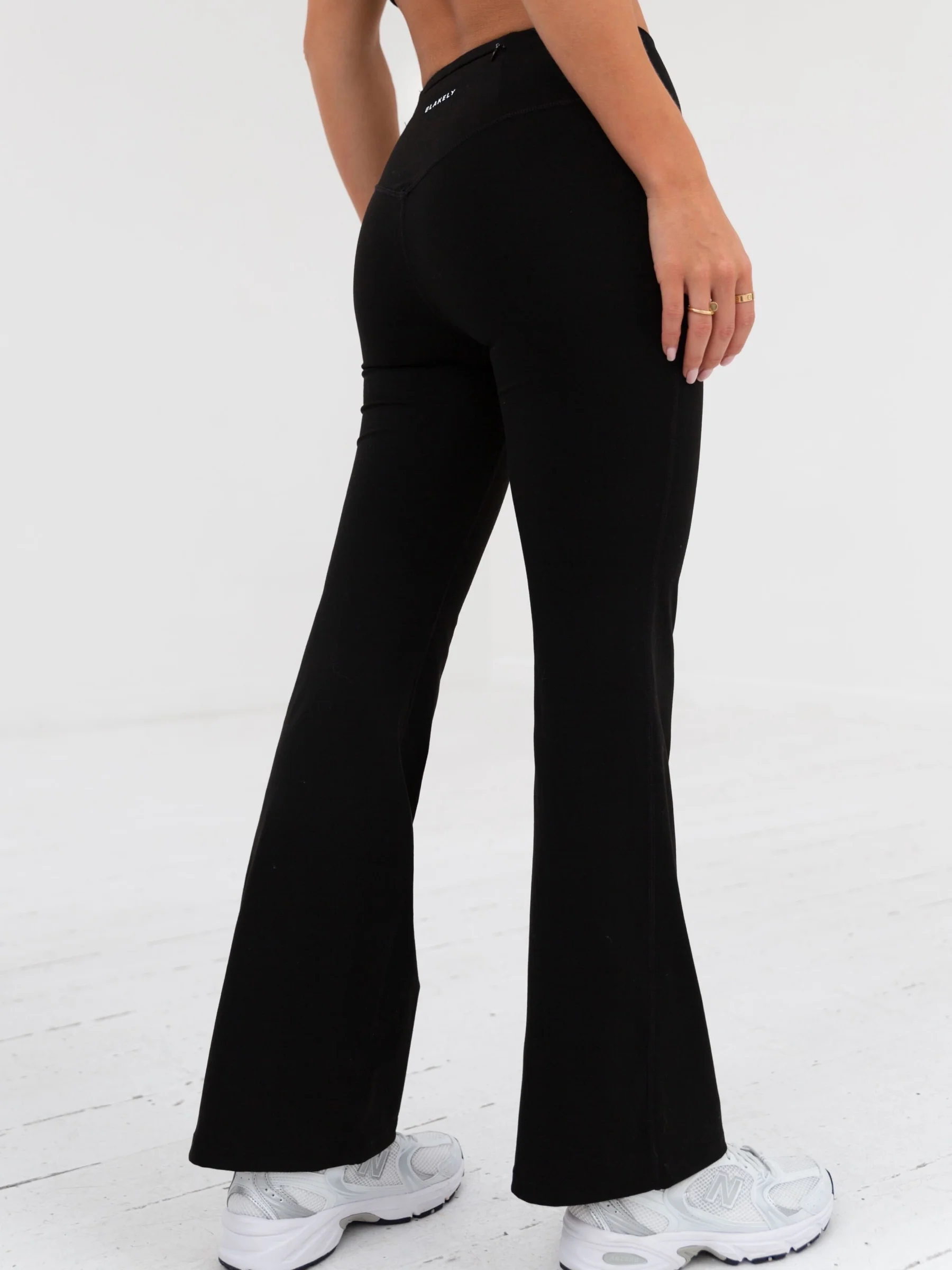 Soft Sculpt Wide Leg Leggings - Black - E-Cigarette Wholesale