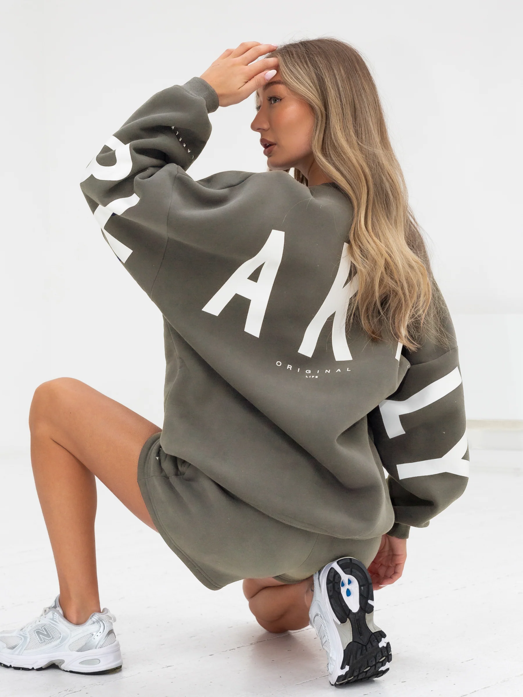 Isabel Oversized Jumper - Safari Green - E-Cigarette Wholesale