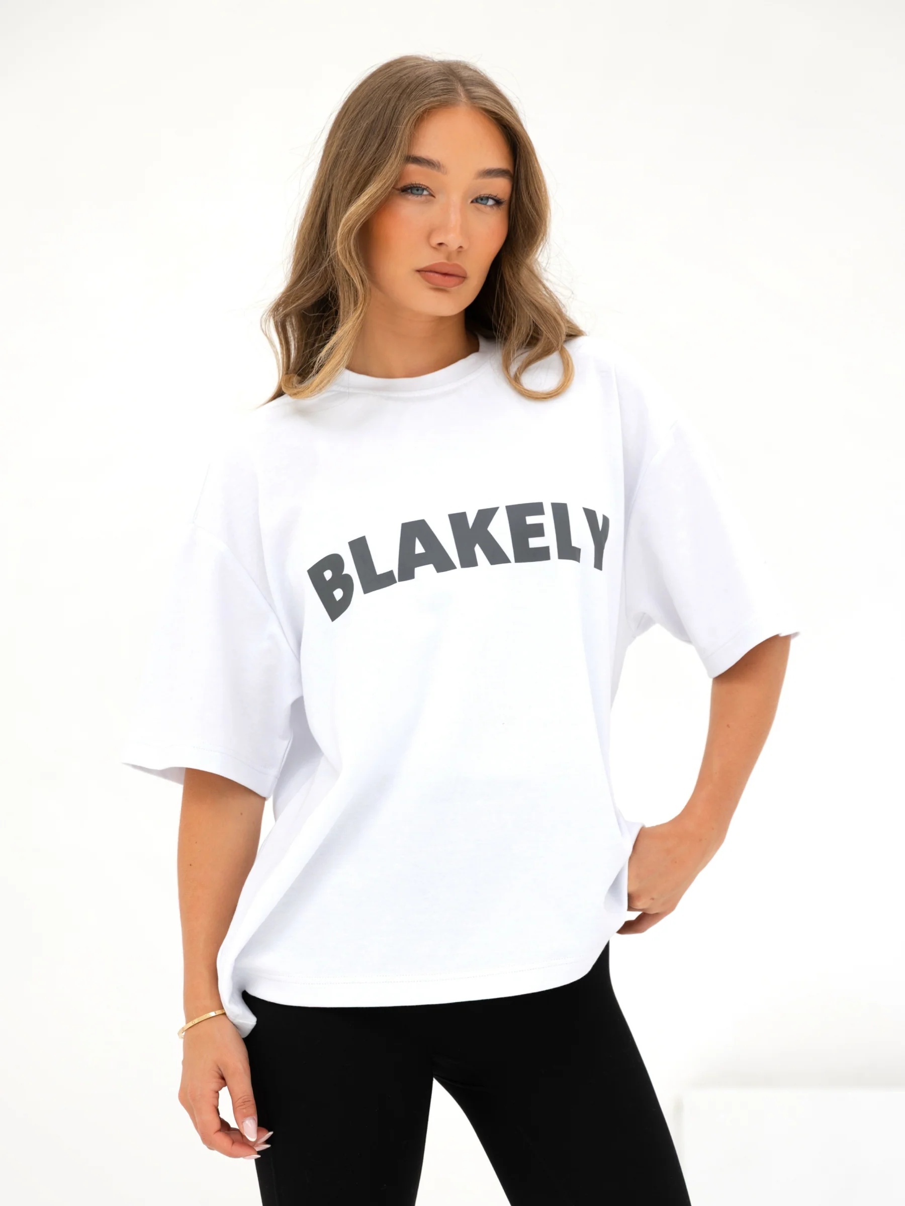 Studio Ultra Oversized T-Shirt - White - E-Cigarette Wholesale