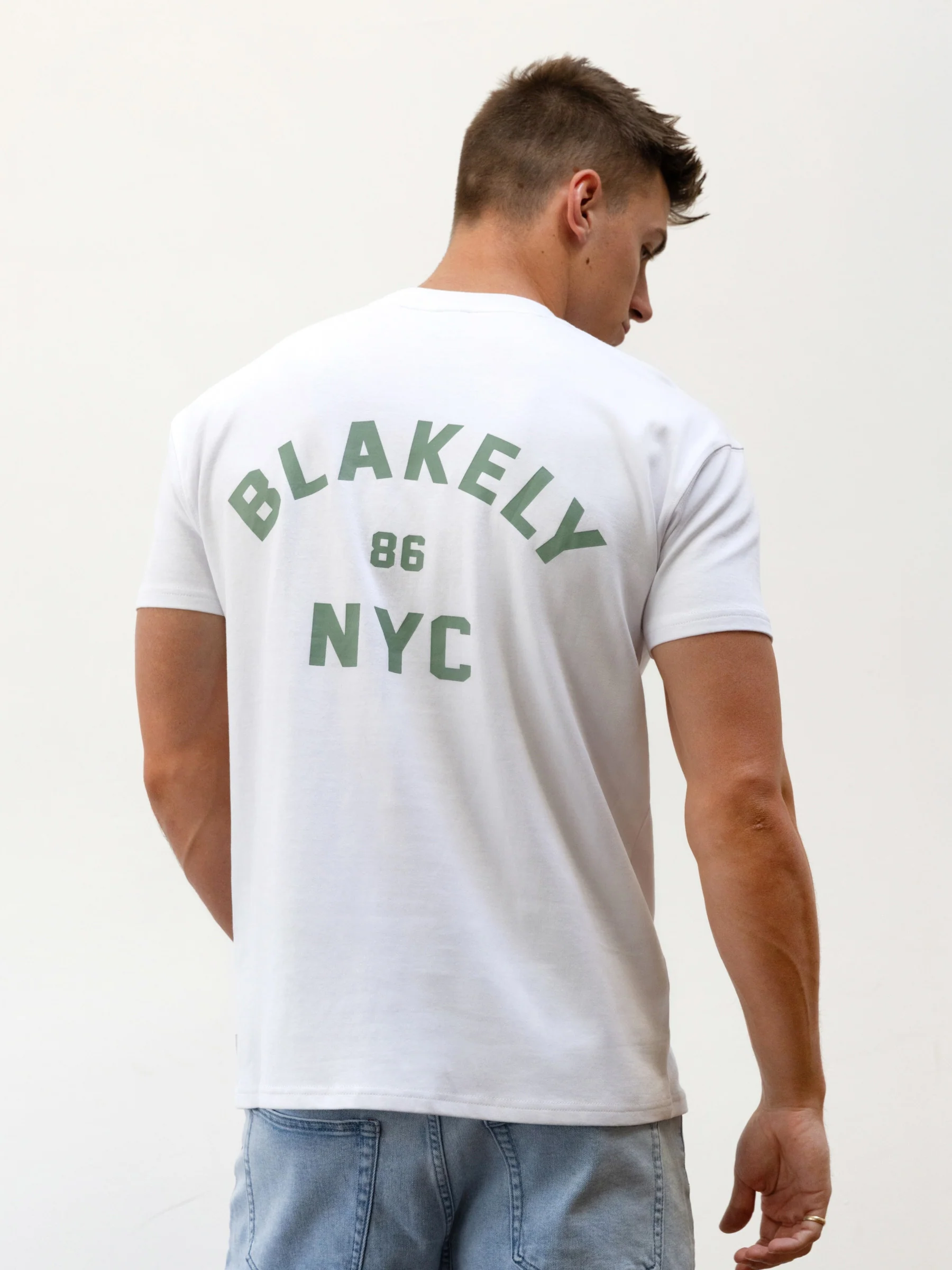NYC Relaxed T-Shirt - White & Sage Green - E-Cigarette Wholesale