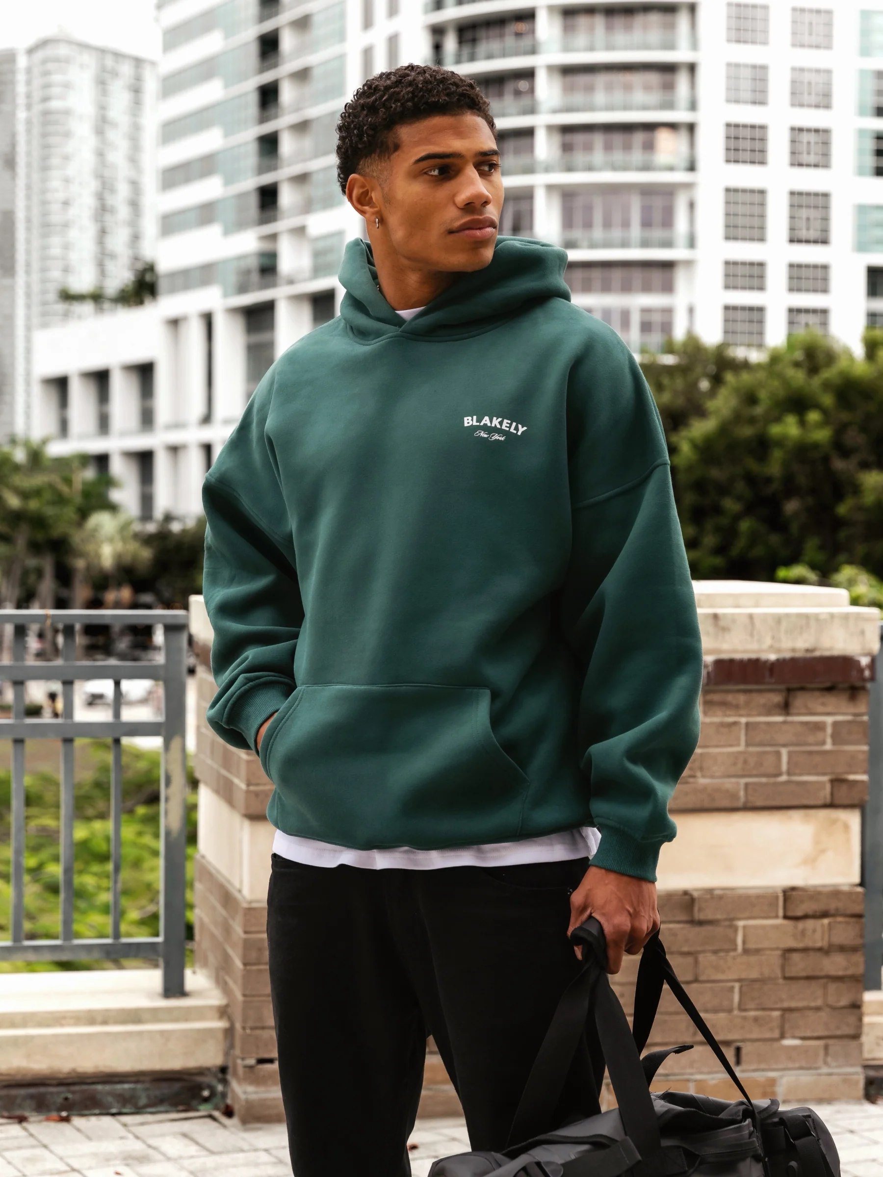 NY Crest Relaxed Hoodie - Pine Green - E-Cigarette Wholesale
