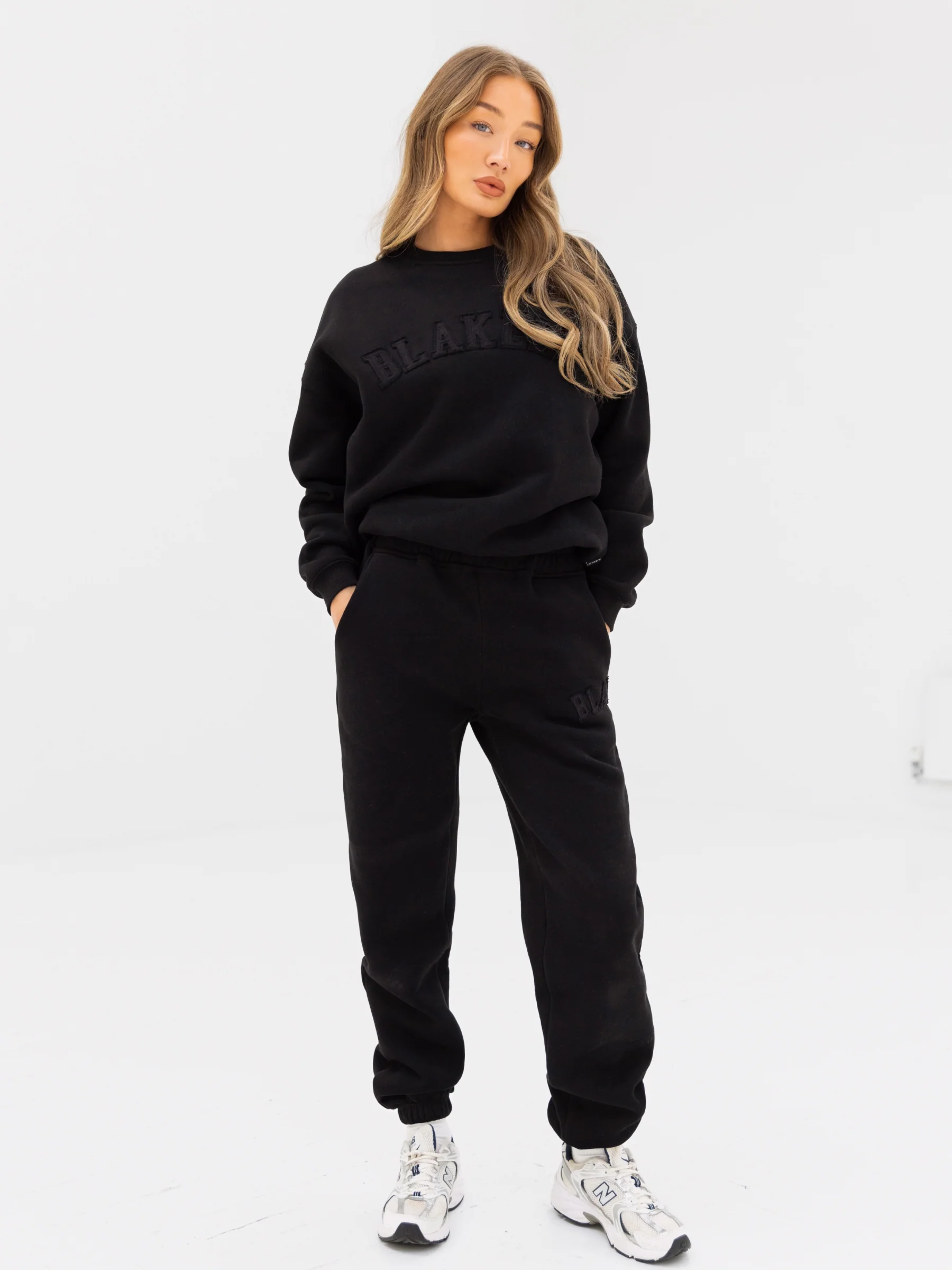 Tonal Varsity Oversized Jumper & Sweatpants Set - Black - E-Cigarette Wholesale