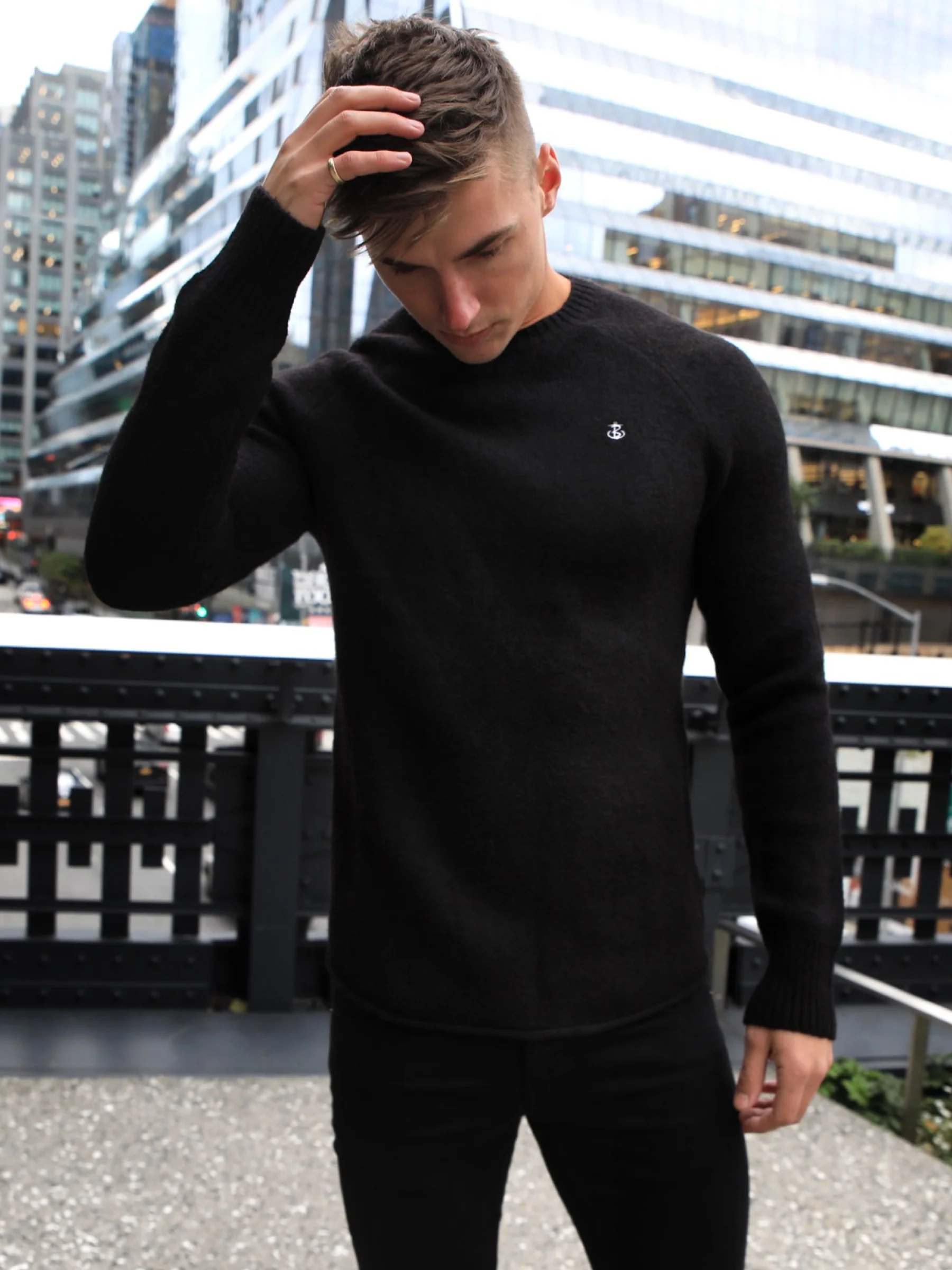 Yardley Knit Jumper - Black - E-Cigarette Wholesale