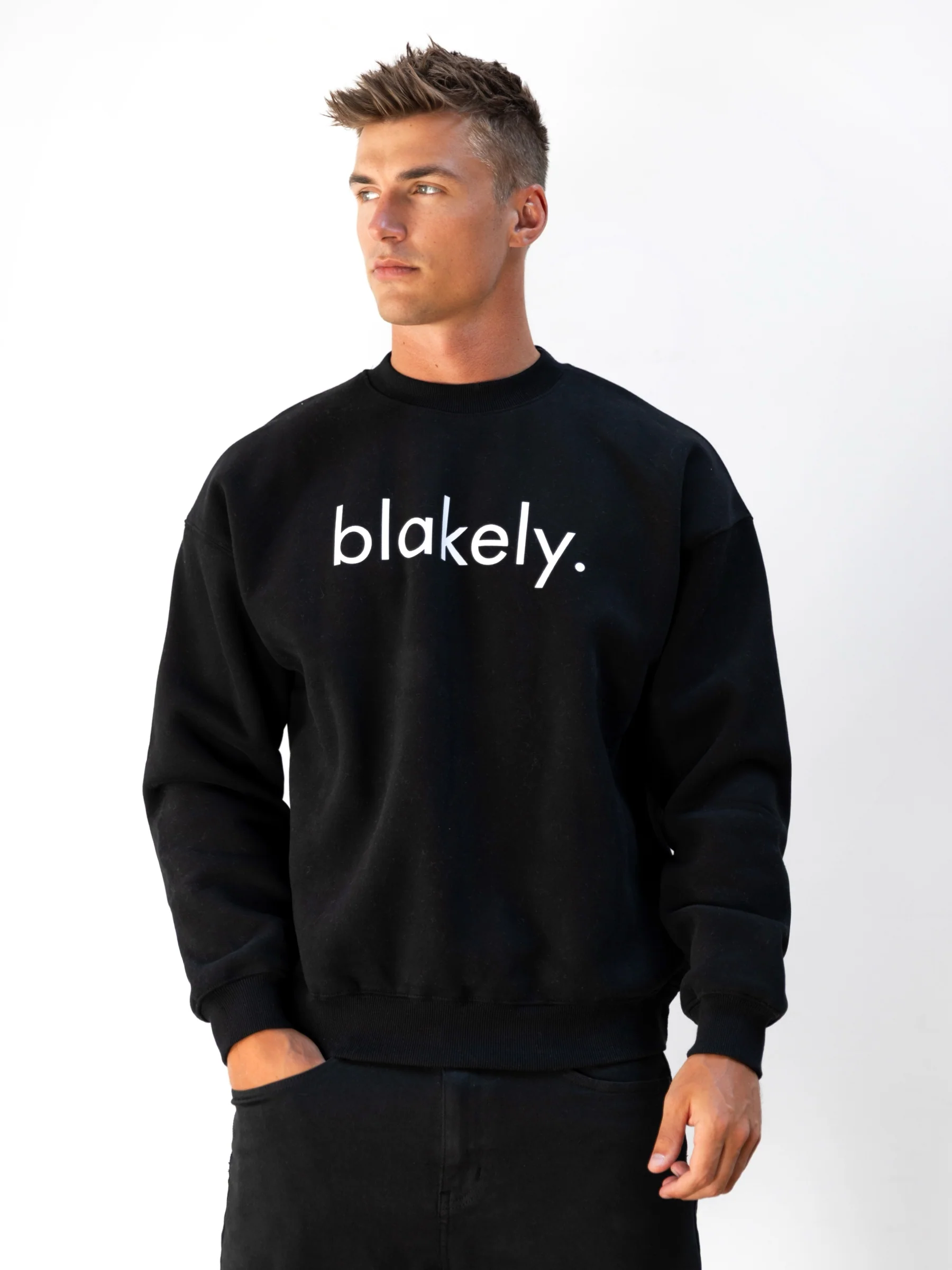 Logo Relaxed Jumper - Black - E-Cigarette Wholesale