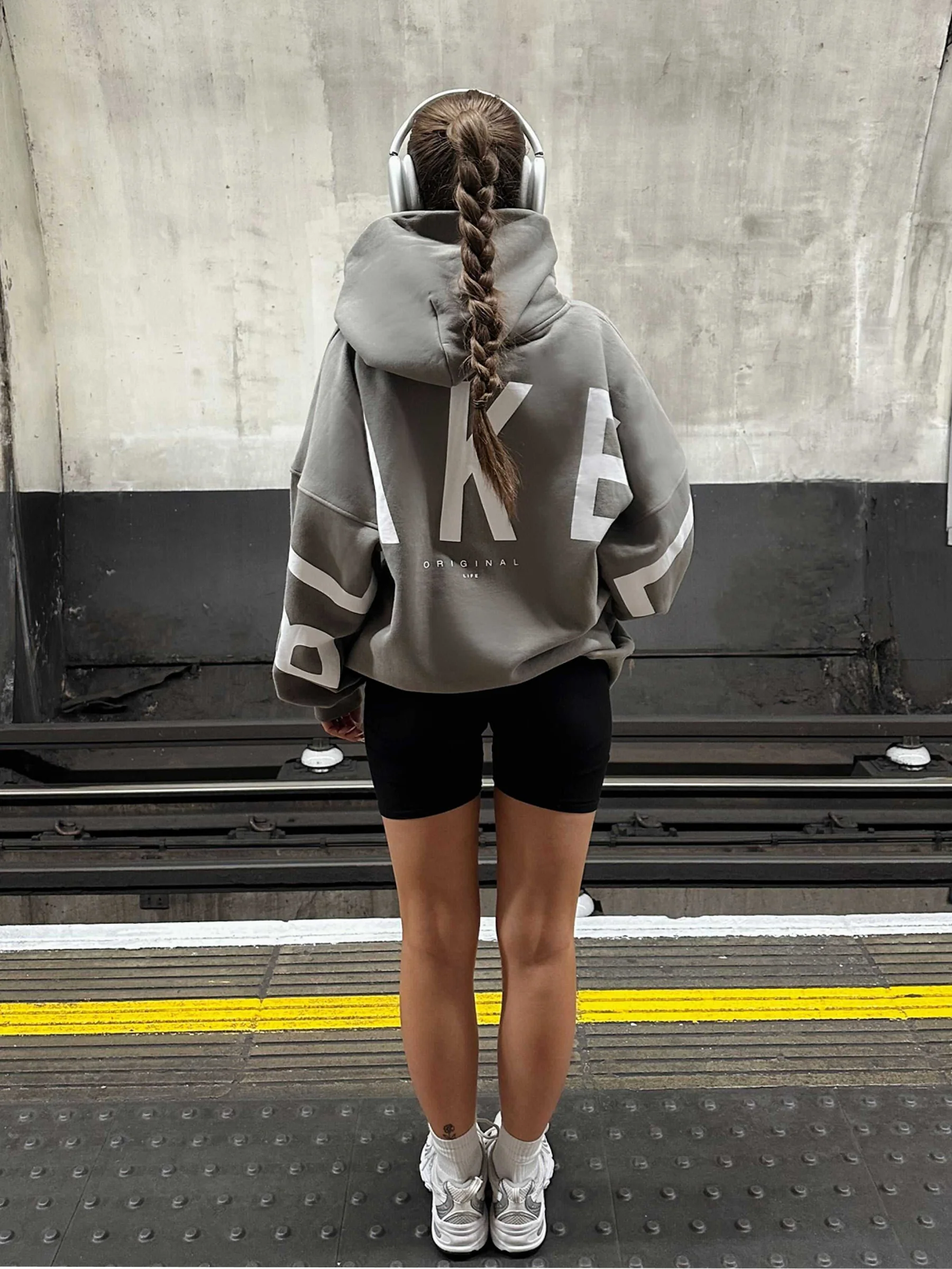 Isabel Oversized Hoodie - Safari Green - E-Cigarette Wholesale