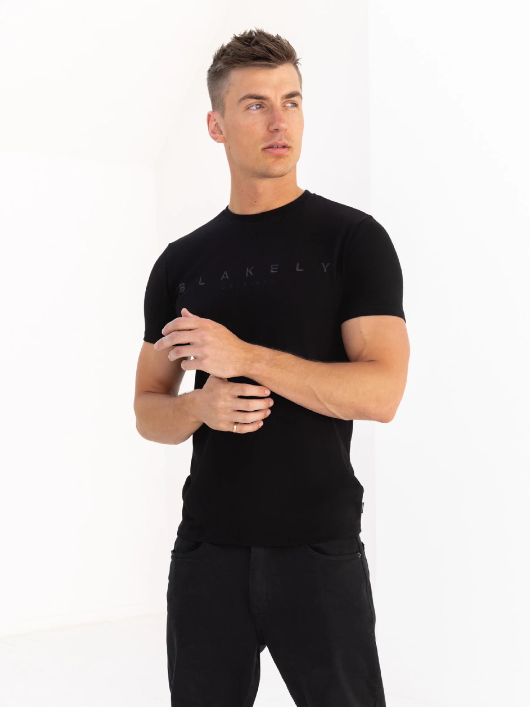 Tonal Torcross T-Shirt - Black - E-Cigarette Wholesale