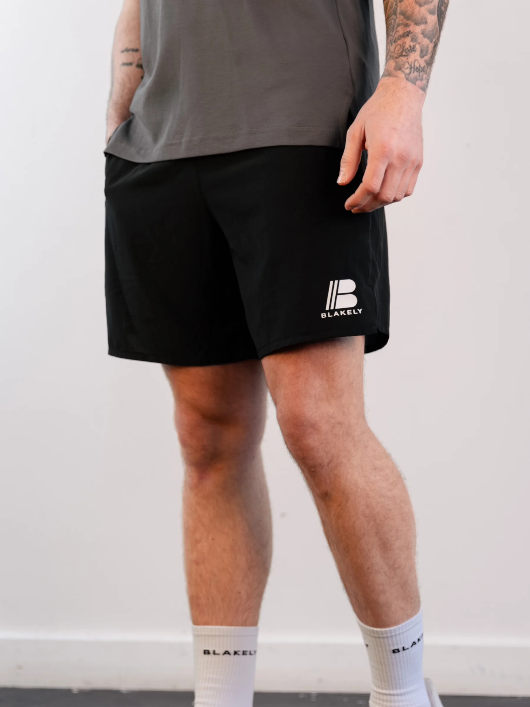 Apex Tech Shorts - Black - E-Cigarette Wholesale
