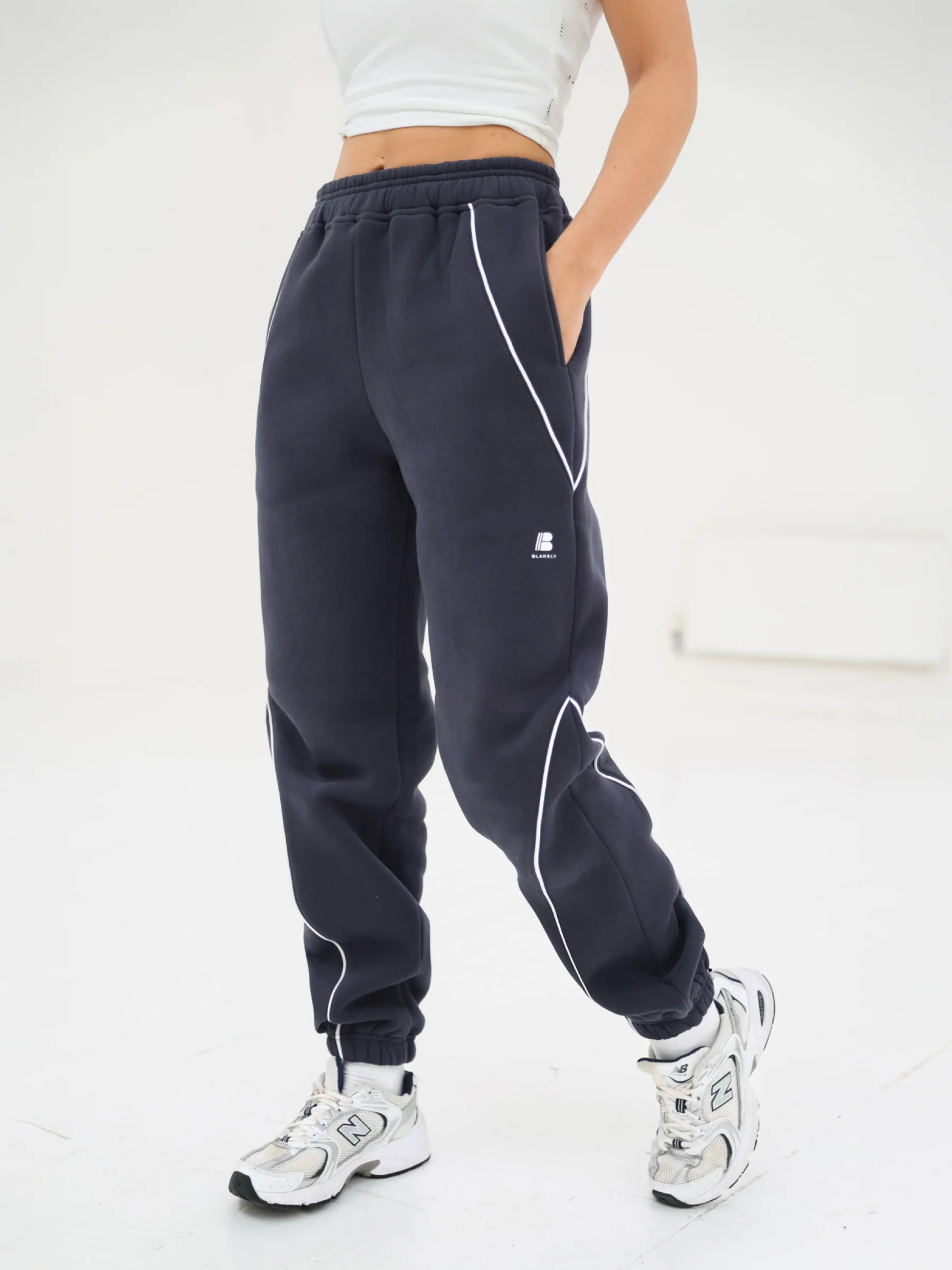 Seam Sweatpants - True Navy - E-Cigarette Wholesale