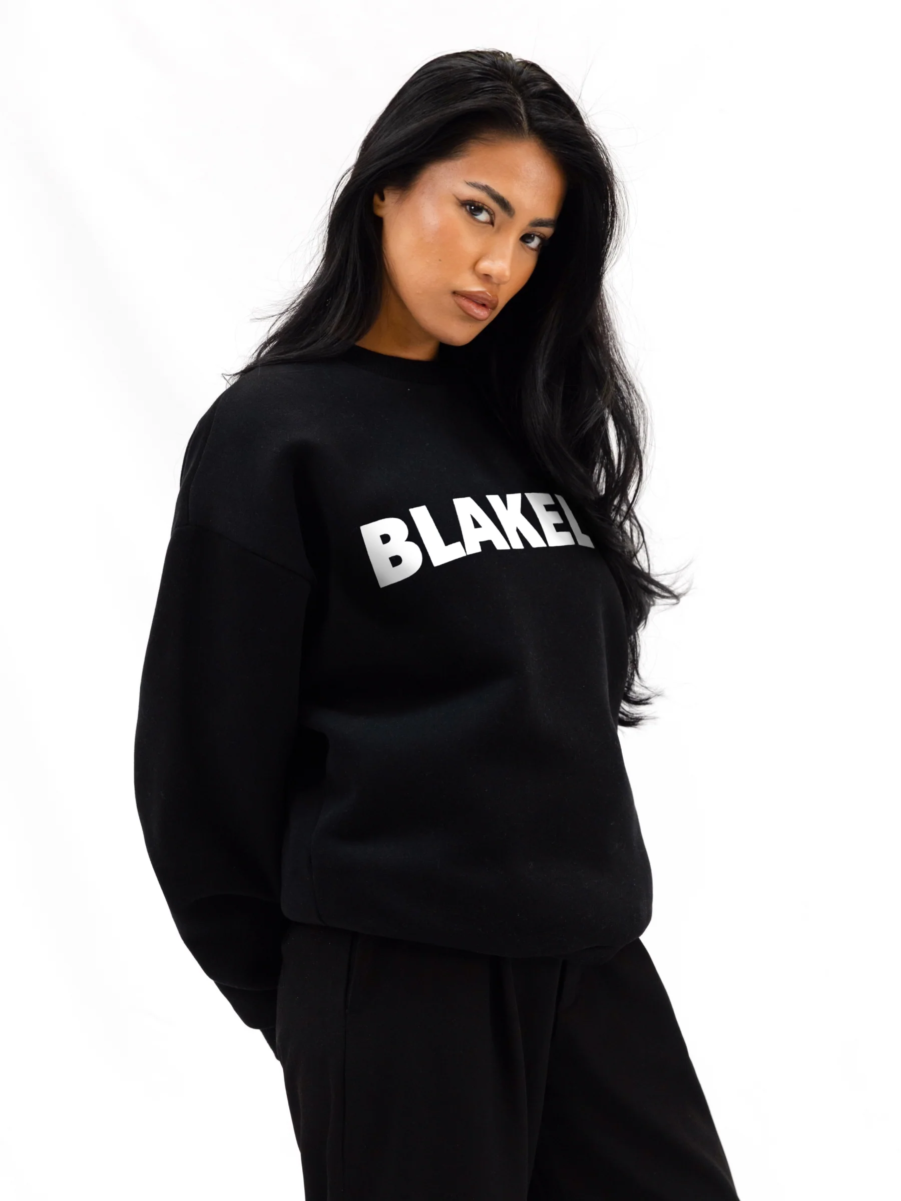 Studio Oversized Jumper - Black - E-Cigarette Wholesale