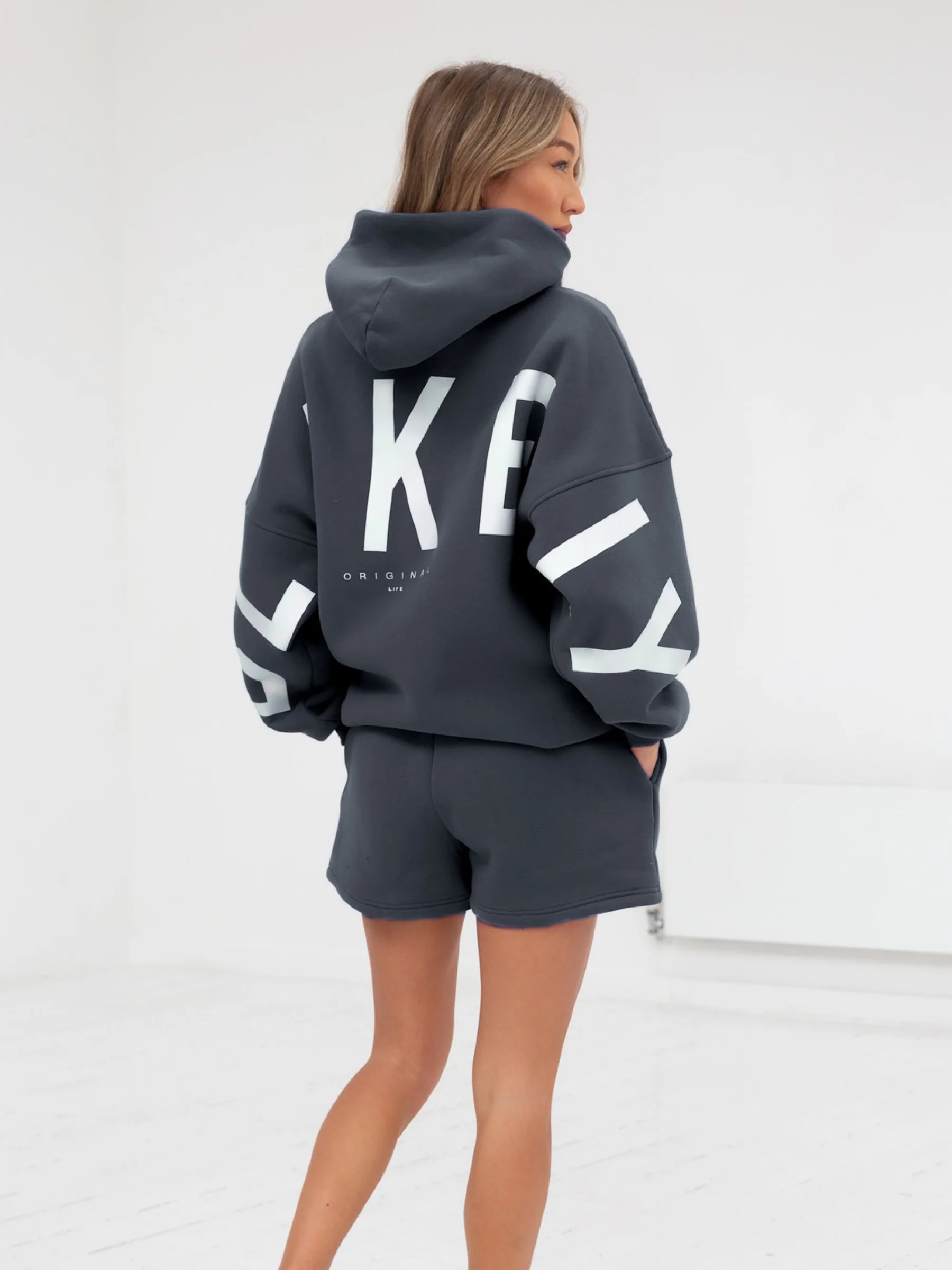 Isabel Hoodie & Jogger Shorts Set - Charcoal - E-Cigarette Wholesale