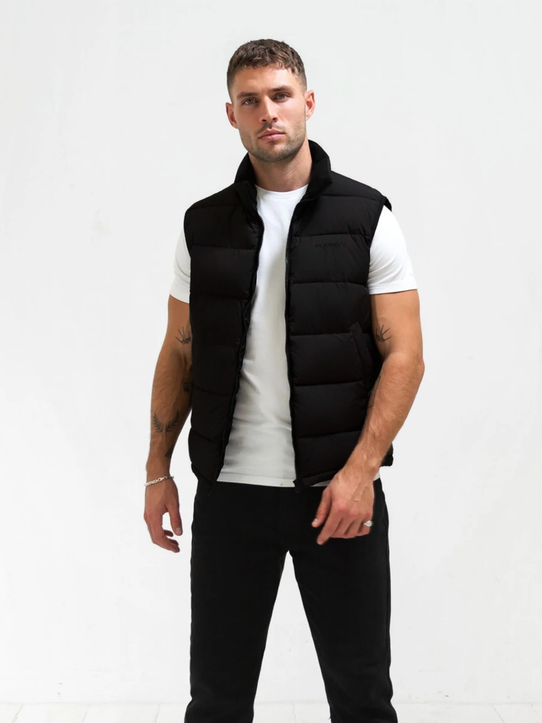 Ultimate Gilet - Black - E-Cigarette Wholesale