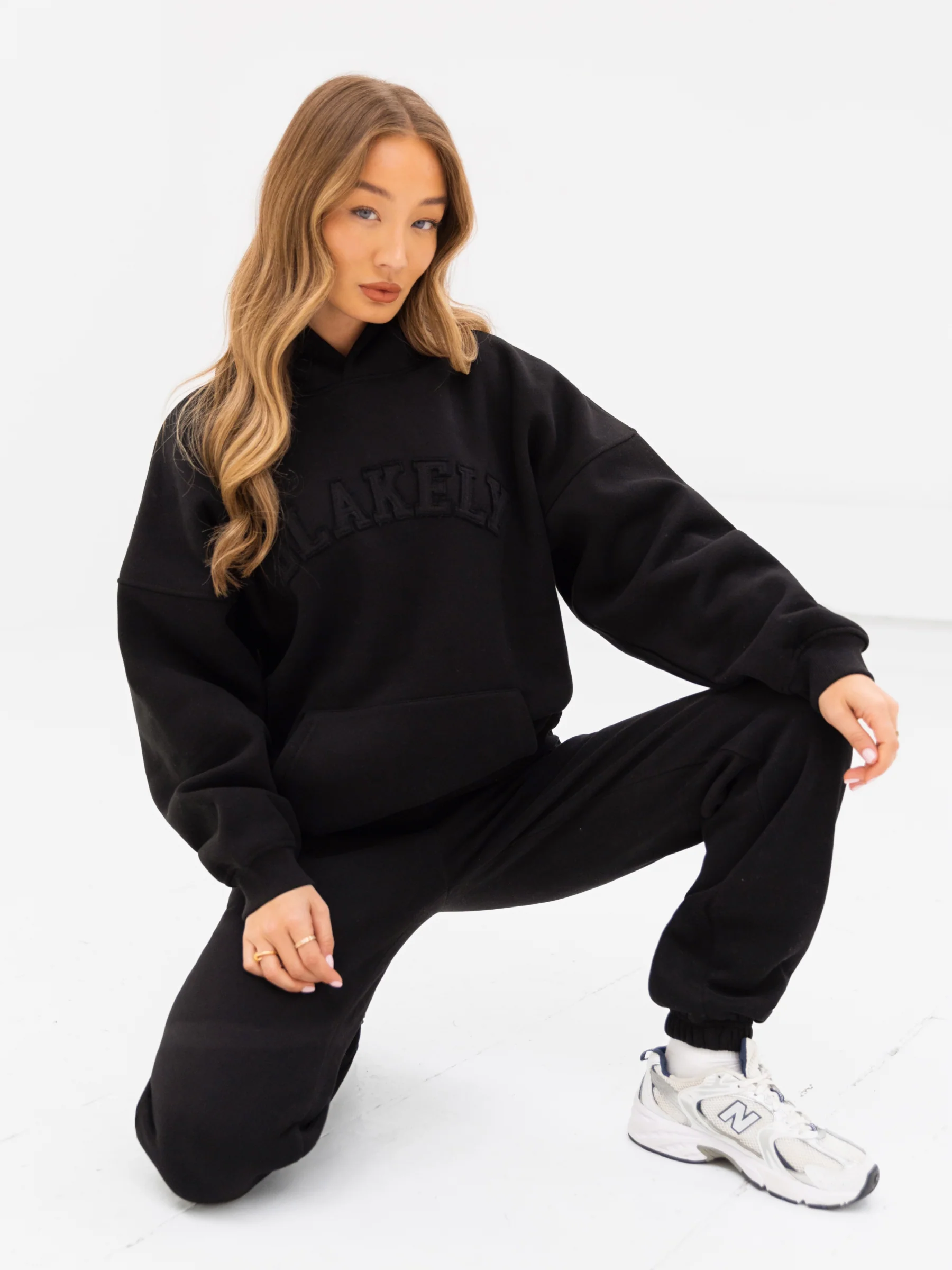 Tonal Varsity Oversized Hoodie & Sweatpants Set - Black - E-Cigarette Wholesale