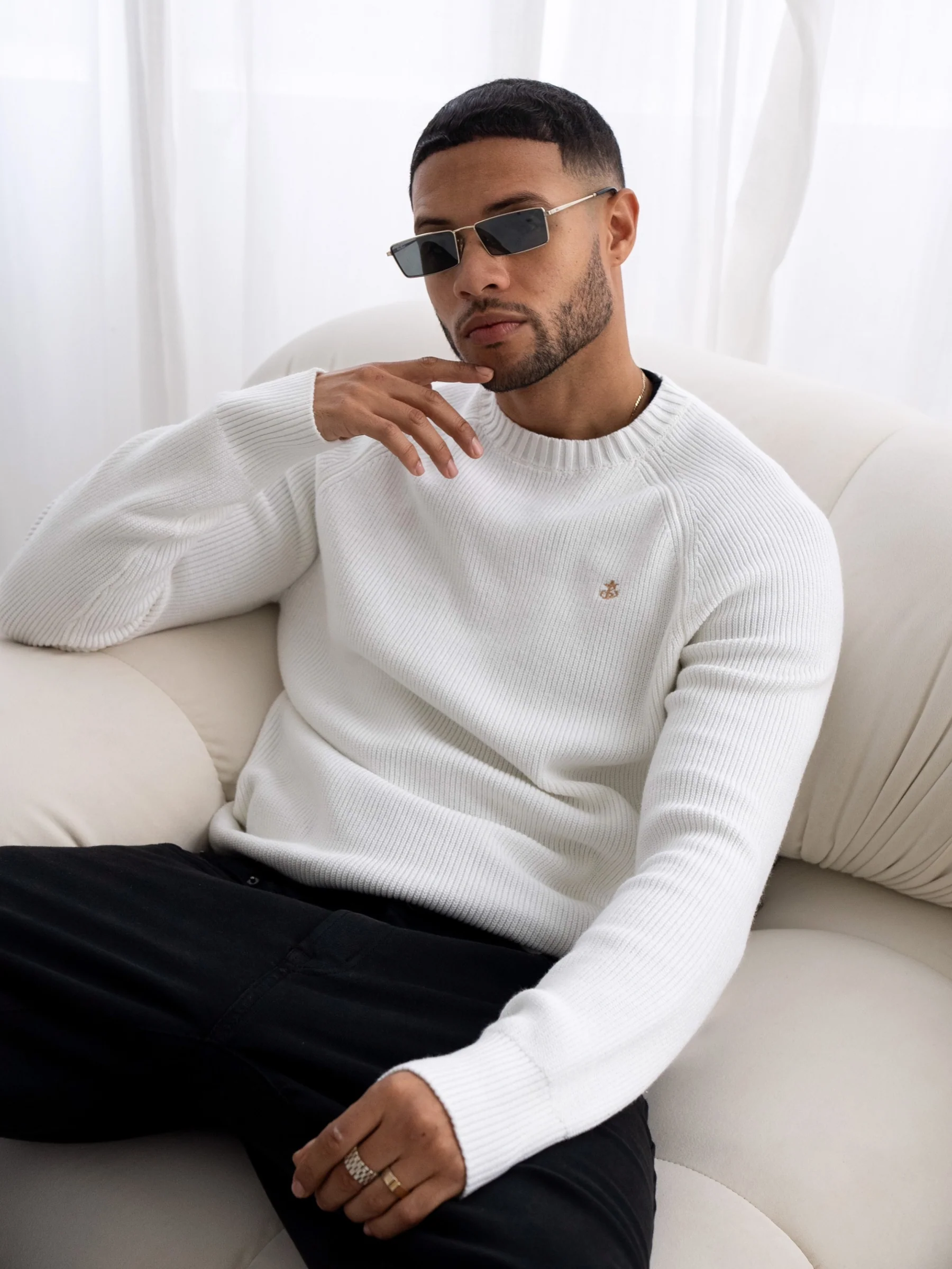 Olton Knit Jumper - White - E-Cigarette Wholesale