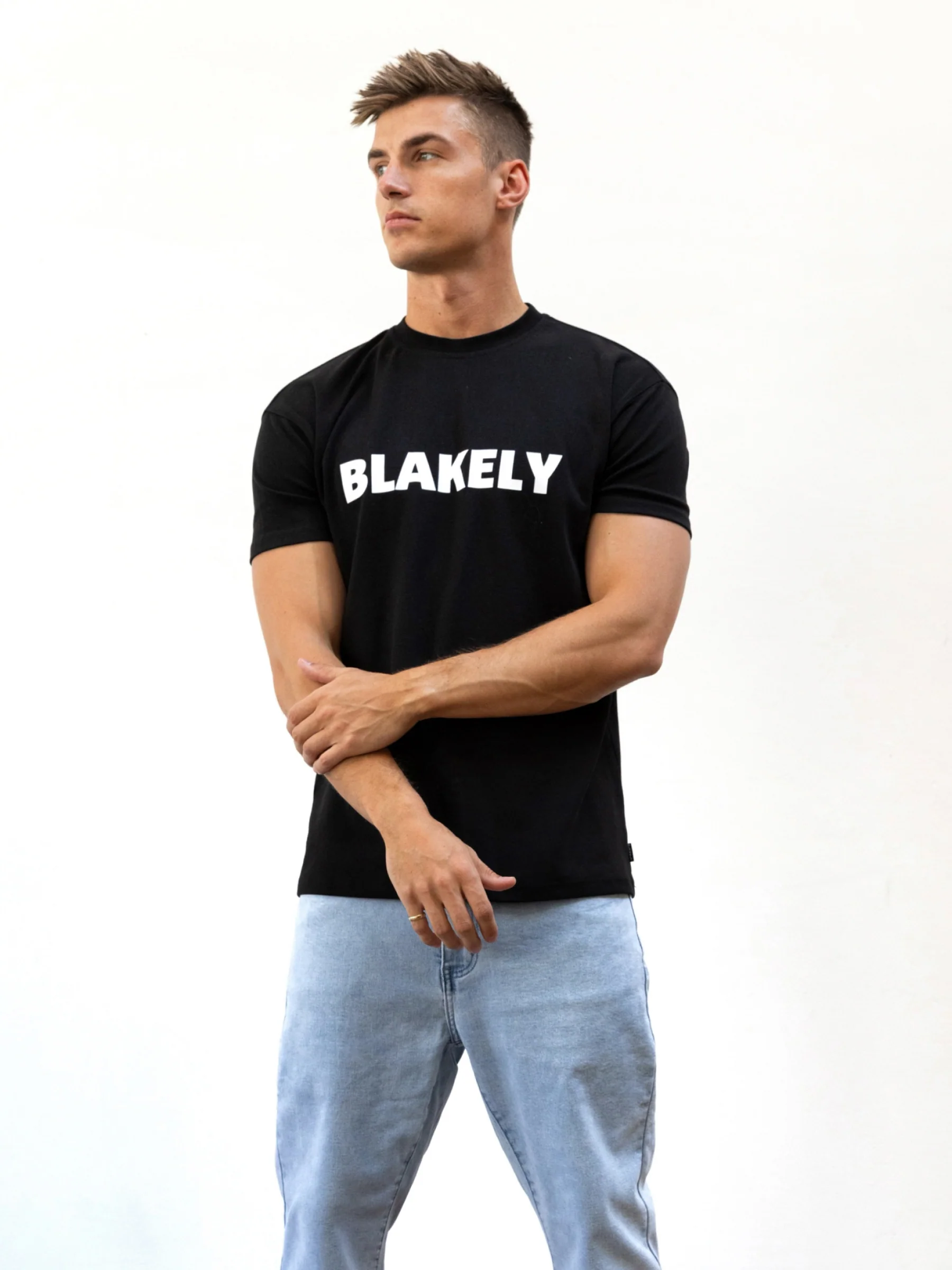 Studio Relaxed T-Shirt - Black - E-Cigarette Wholesale