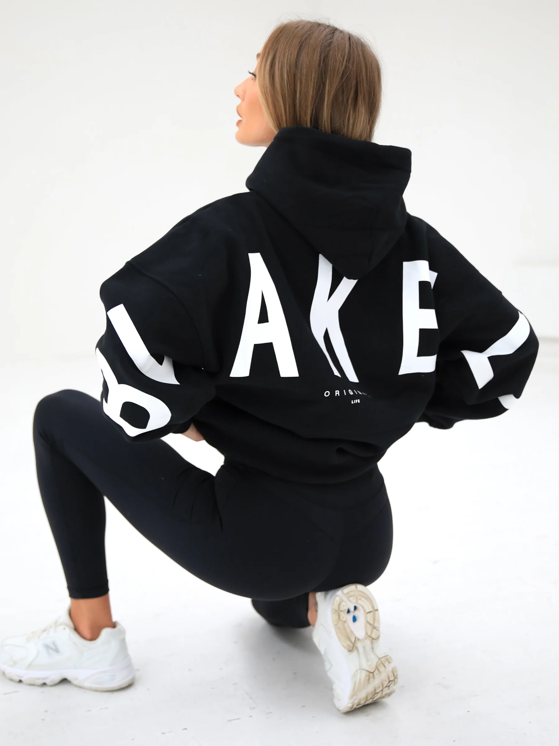 Isabel Oversized Hoodie - Black - E-Cigarette Wholesale