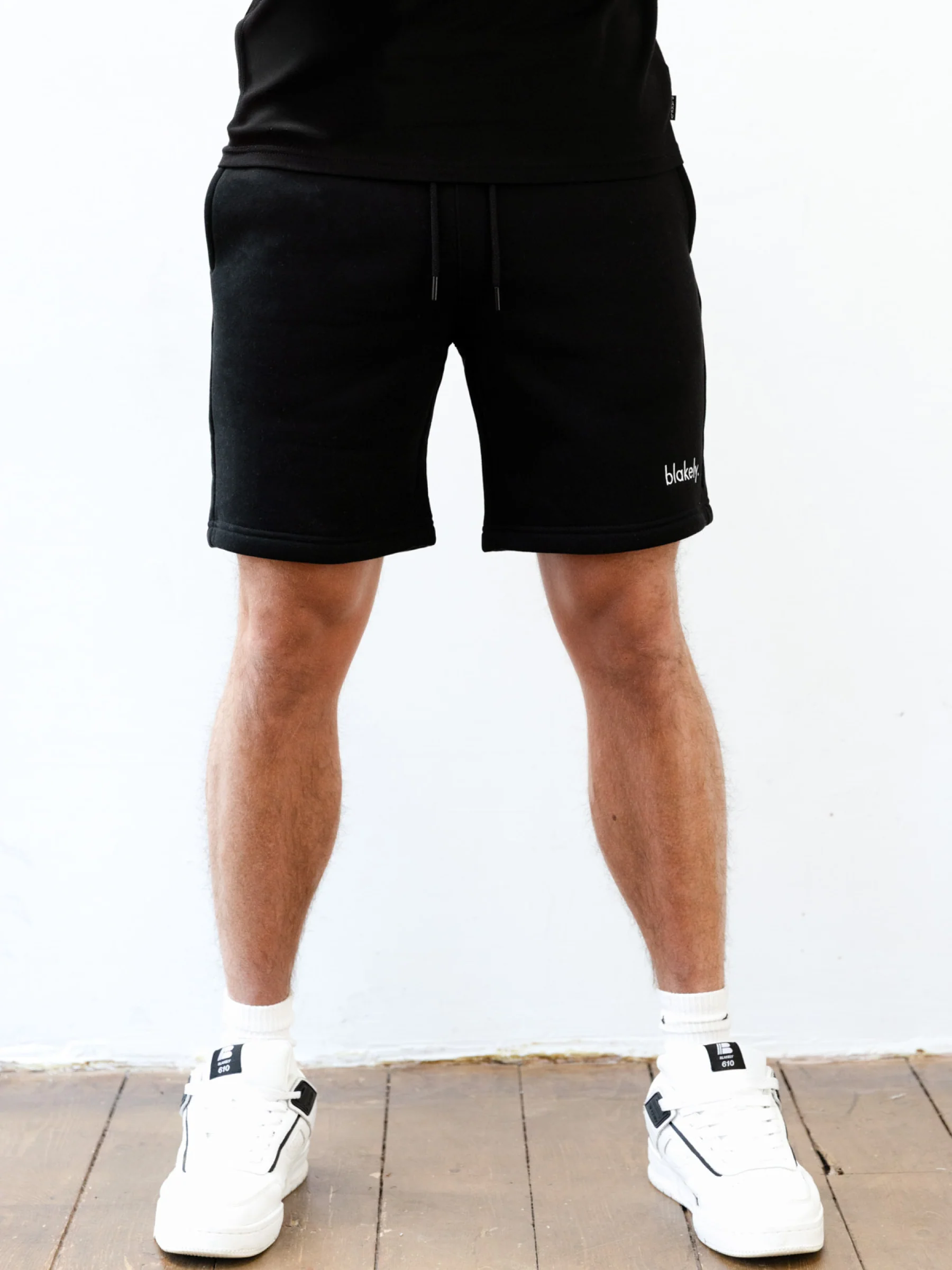 Blakely Logo Relaxed Jogger Shorts - Black - E-Cigarette Wholesale
