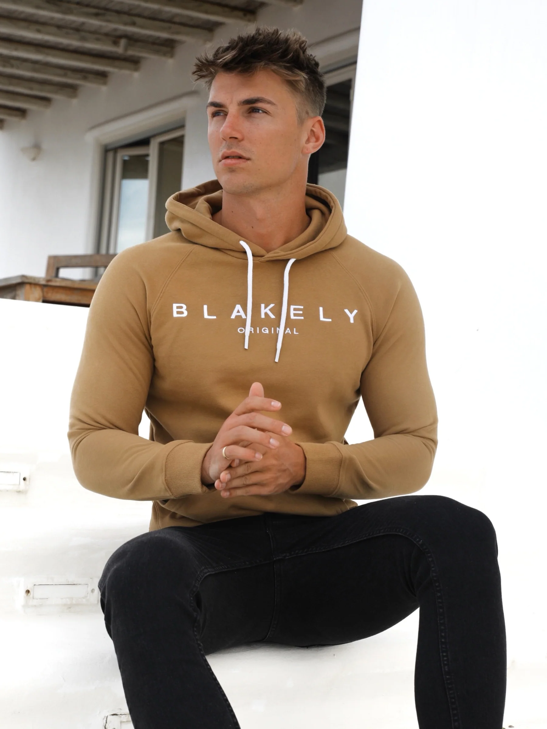 Varamero Hoodie - Golden - E-Cigarette Wholesale